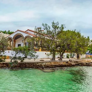 Beachfront Es Clot Villa